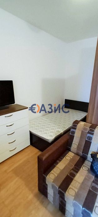 Продава се Двустаен апартамент в Бургас, Център - 45 кв.м за 1289 €/кв.м - Снимка #10