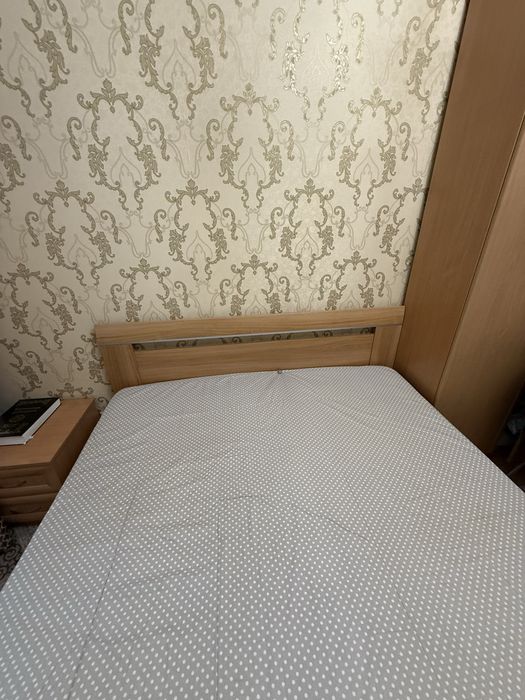 Кровать б/у в хорошем состоянии