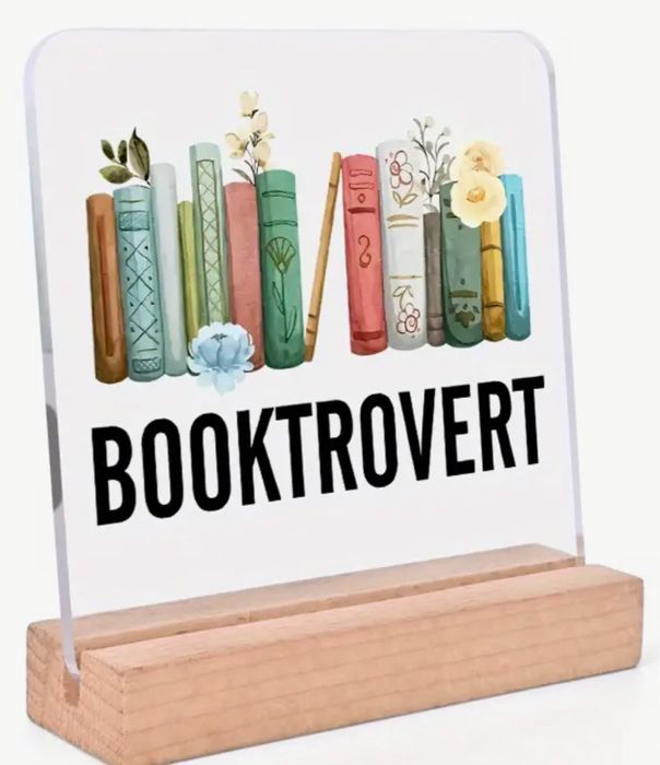 Акриловый стенд BOOKTROVERT
