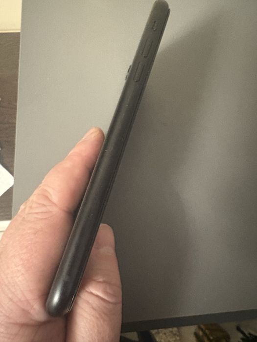 iPhone Xr 64 Gb черный