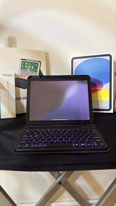 iPad generația 11 (2025) A16 128GB + Pencil + Keyboard Case