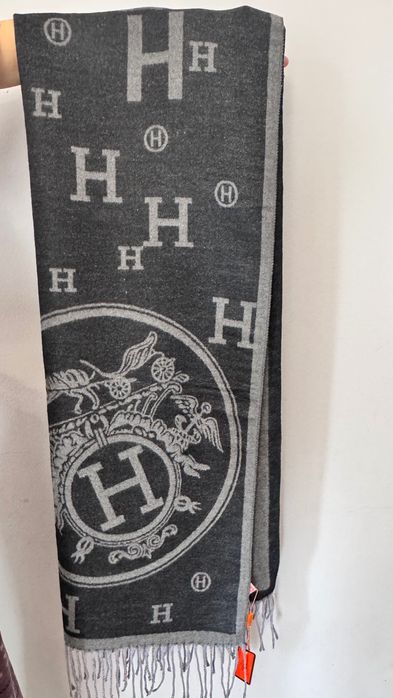 Hermes  шелк, кашемир палантин, шарф