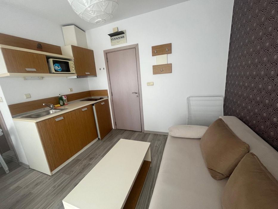 Продава се Едностаен апартамент в к.к. Слънчев бряг - 40 кв.м за 1175 €/кв.м - Снимка #3