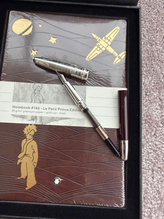 Set Montblanc micul print stilou si agenda