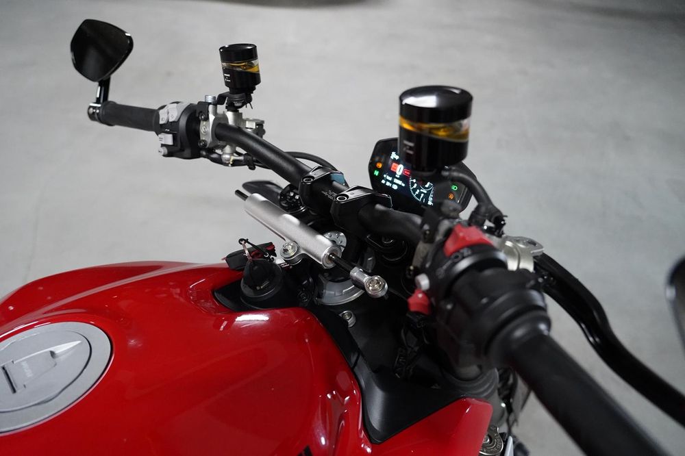 Ducati streetfighter v2 1000  garantie