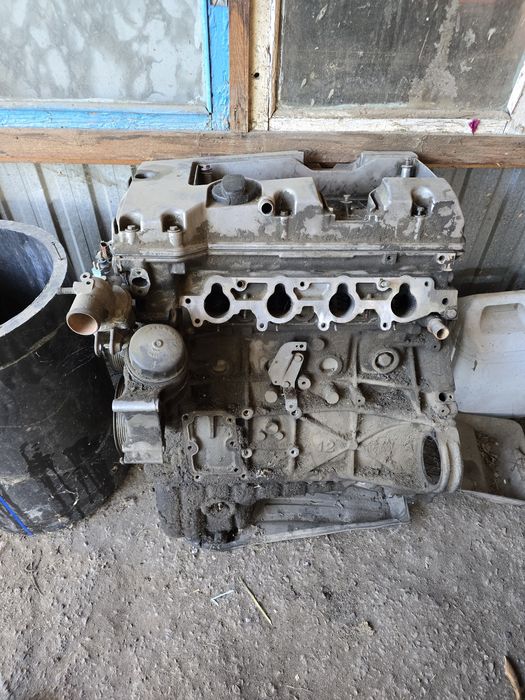 Продам мотор 111 мерседес 124