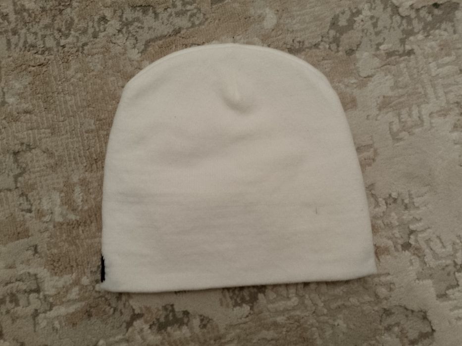 Продаю шапку What ever