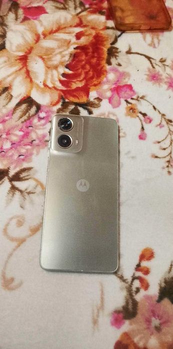 Vând Motorola G24 5G