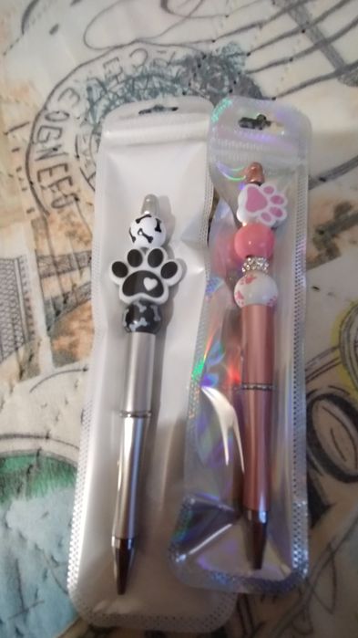 Писалки с мъниста