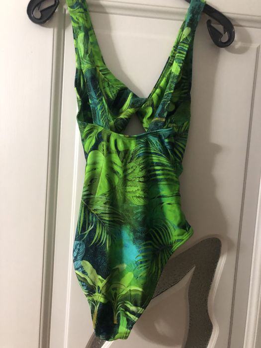 Costum de baie marimea 34