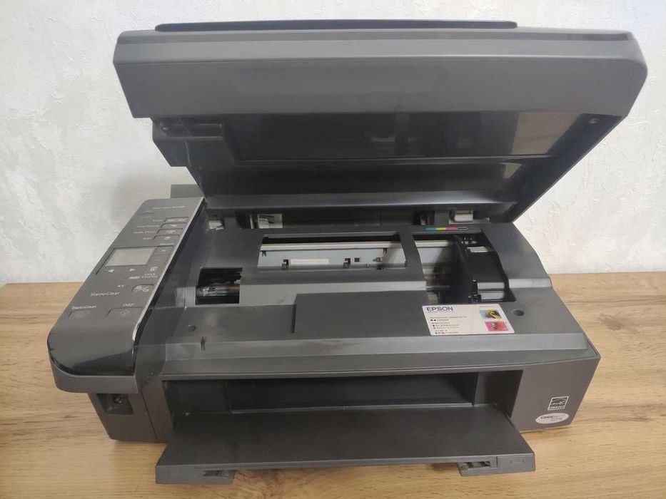 Epson Stylus TX210 — принтер/сканер для дома или офиса