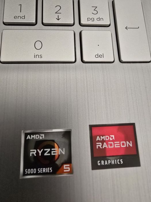 Laptop HP 15s-eq2060ua