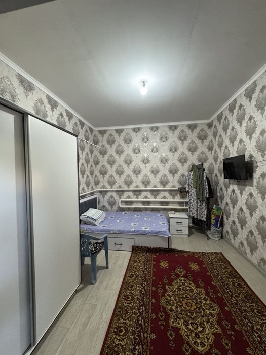 Ховли сотилади спутник кетишда йулни устида