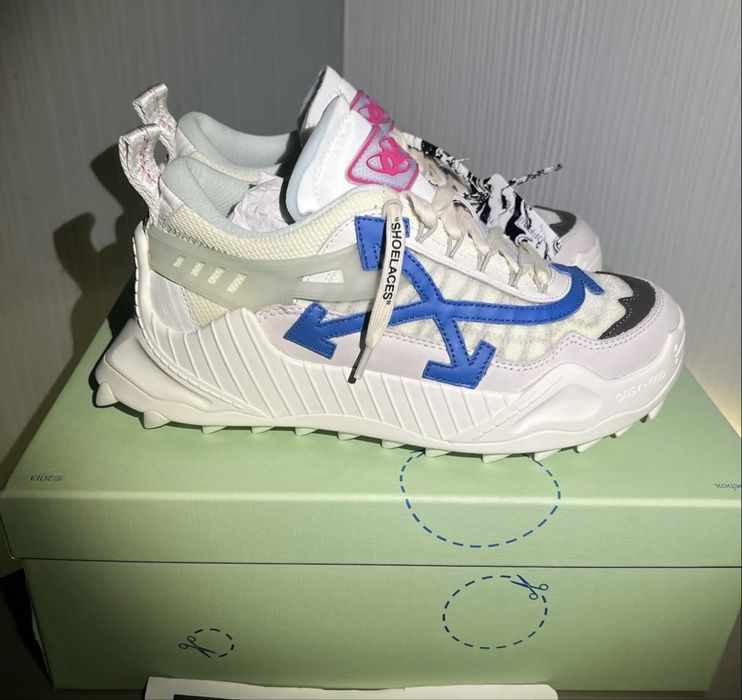 Adidasi off white odsy 1000