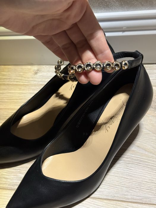 Туфли 37-го размера за 5к тг