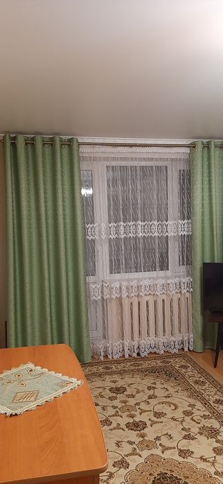 Продам шторы на люверсах