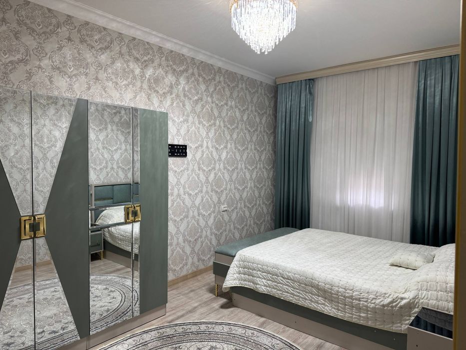 Kvartira sotiladi 90 kv kogon