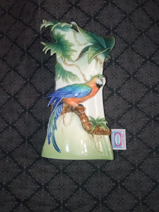 Продам фарфоровую вазу (Franz)