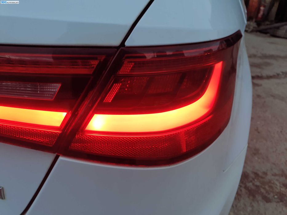 Tripla Stop Lampa Dreapta de pe Aripa Caroserie Audi A3 8V NFL Non Facelift 2012 - 2016 [K3280]
