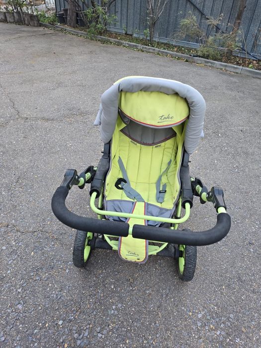 Продам коляску детскую для сна и прогулки.