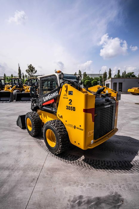 Мини-фронтальный погрузчик LiuGong 385B