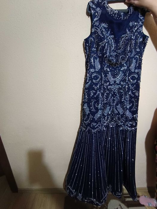 Рокля официална нова