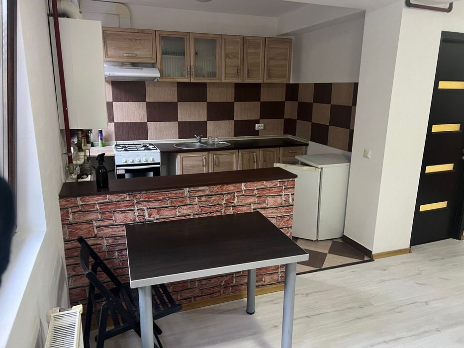 Inchiriez garsoniera la 7 minute de metrou Dimitrie Leonida