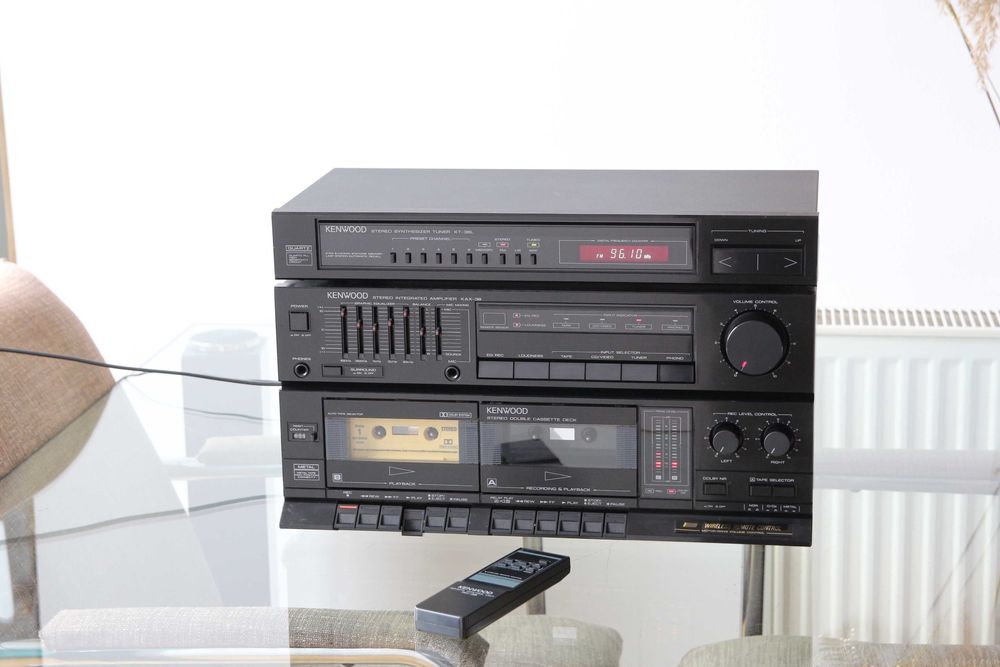 Kenwood KAX-38 amplificator si casetofon si T-38L radio cu telecomanda