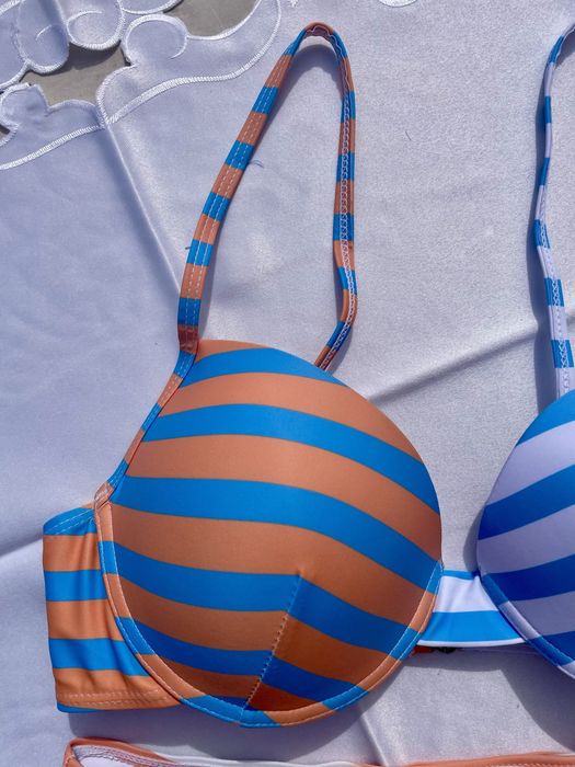 Bikini set alb portocaliu cu dungi Marime M