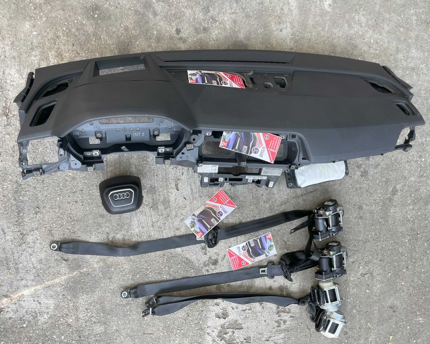 Audi Q5 80a - plansa de bord HUD - airbag volan pasager - set centuri