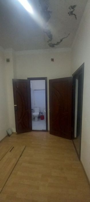 Аэропортдан 19 уйдан 1 каватидан 1 хонали 94 квли янги уй ижарага бери