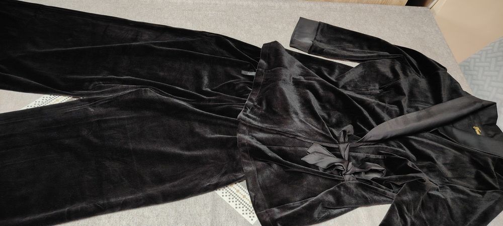 Женский вечерний костюм