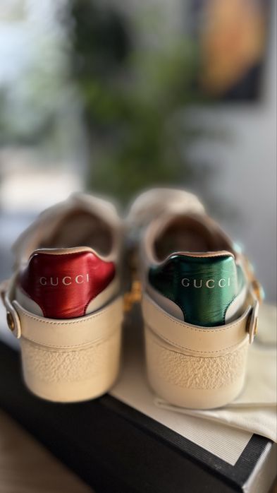 Vand GUCCI Originali  !!!