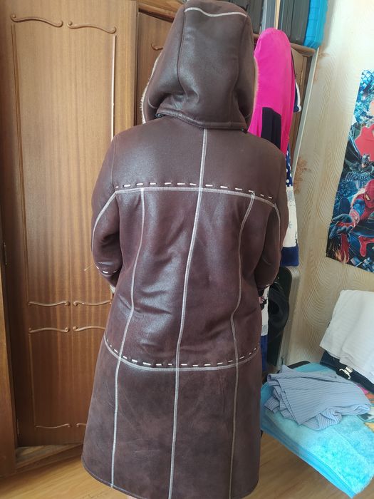 Женская дублёнка.