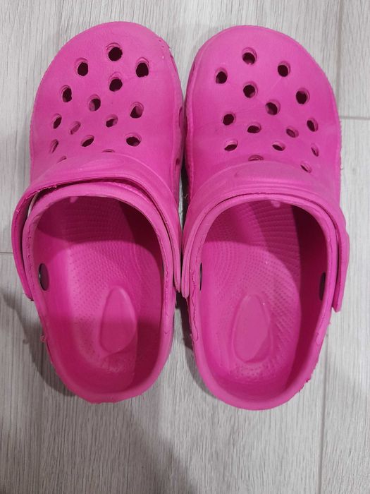 Детски чехли в отлично състояние