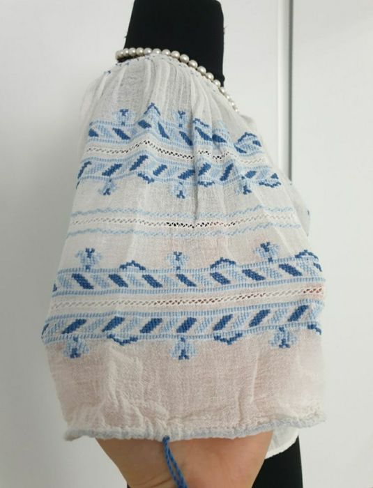 Ie traditionala cu maneca scurta