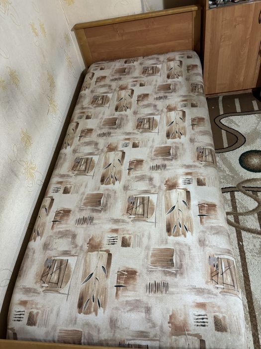 Продам Односпальная кровать