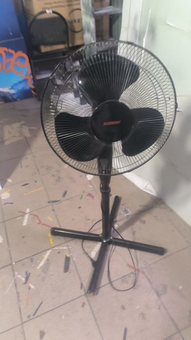 Вентилятор. Черный