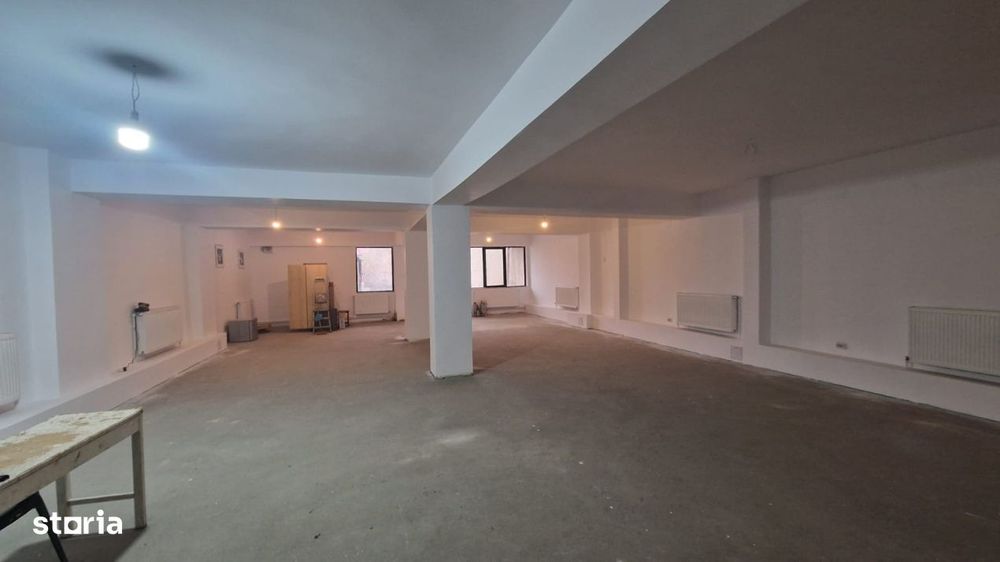 Spatiu comercial, 200 mp, Centru
