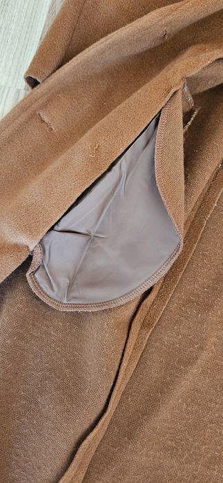 Стильное демисезонное пальто