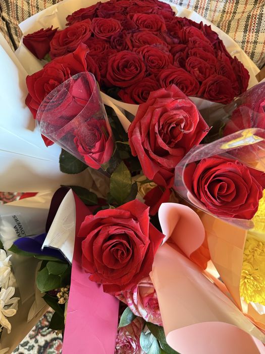 Продам букеты цветов от 2000тыс