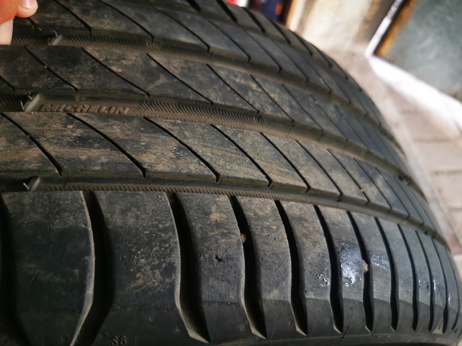 Michelin Primasy 4 R18 225/45