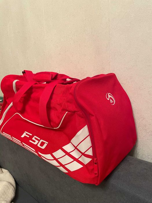 Спортивная дорожная сумка "ADIDAS".