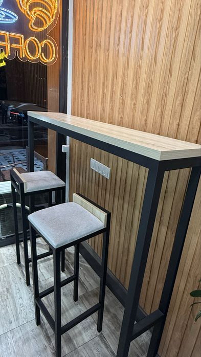 Стеллажи, стол стулья барные , недорого