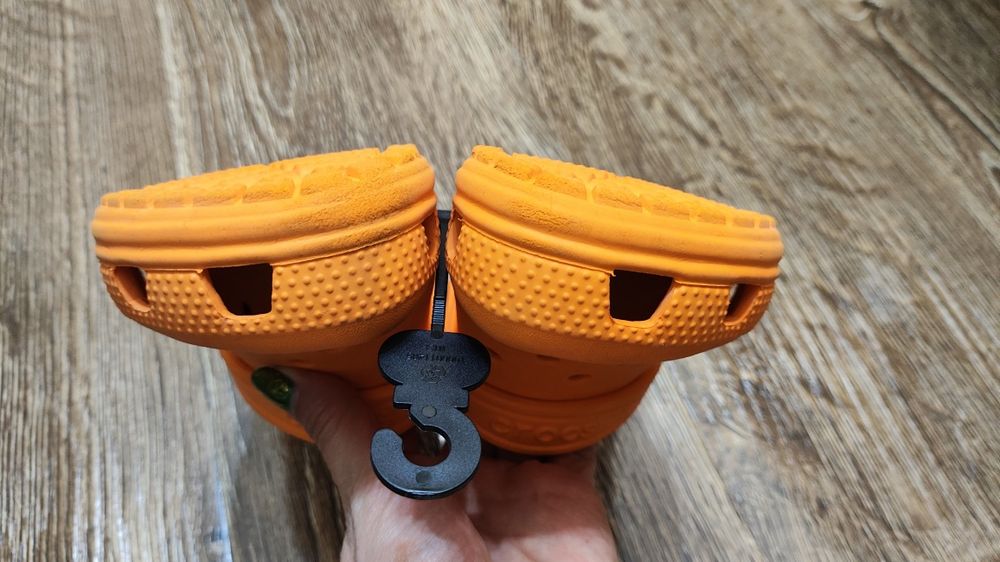 Crocs c12 (29-30)
