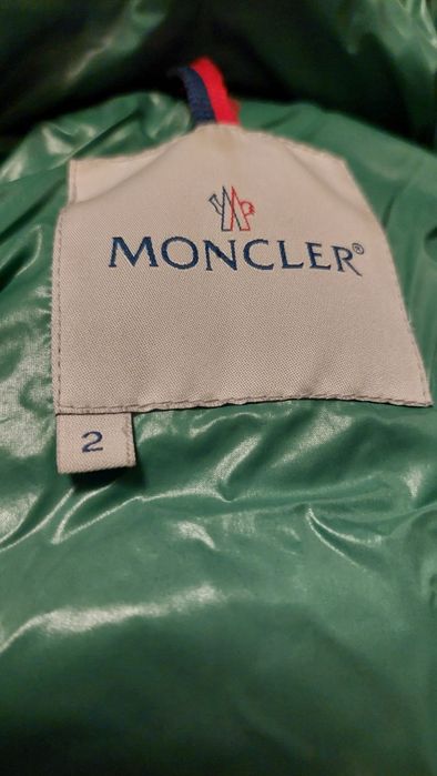 Geaca dama Moncler mărime 2 originală