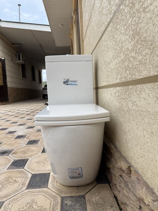 Унитаз б/у в отличном состоянии