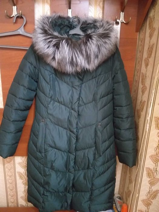 Продам зимний пуховик