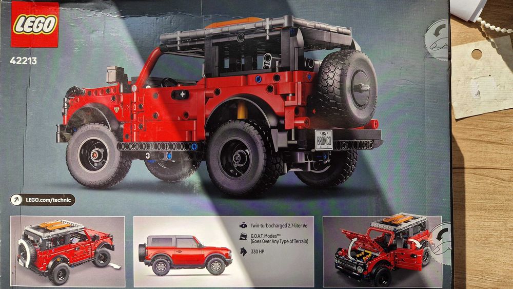 LEGO Technic 42213 Ford Bronco SUV (НОВЫЙ)