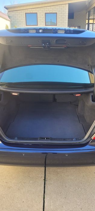 С 2011 один хозяен